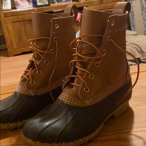 L.L.Bean 8” Women’s Size 5
